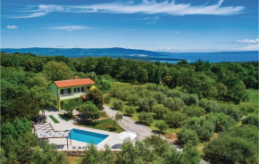 Lovely Home In Peruski